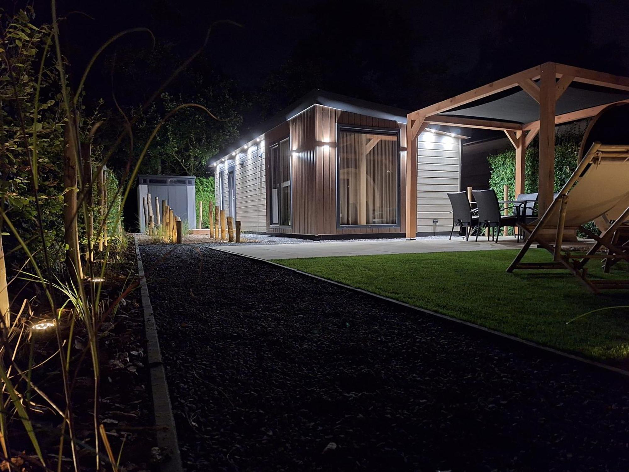 'Relax Lodge Sea' - Wellness Lodge In Zeeland - Private Sauna - Airco - Garden - Outdoor Swimming Pool - Free Wifi, Towels & Bed Linen Heinkenszand Buitenkant foto